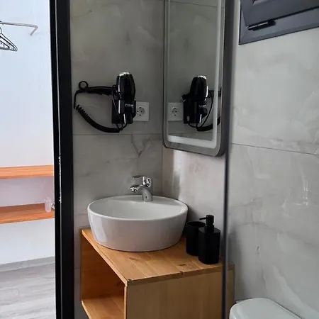 Palms 3* Himara